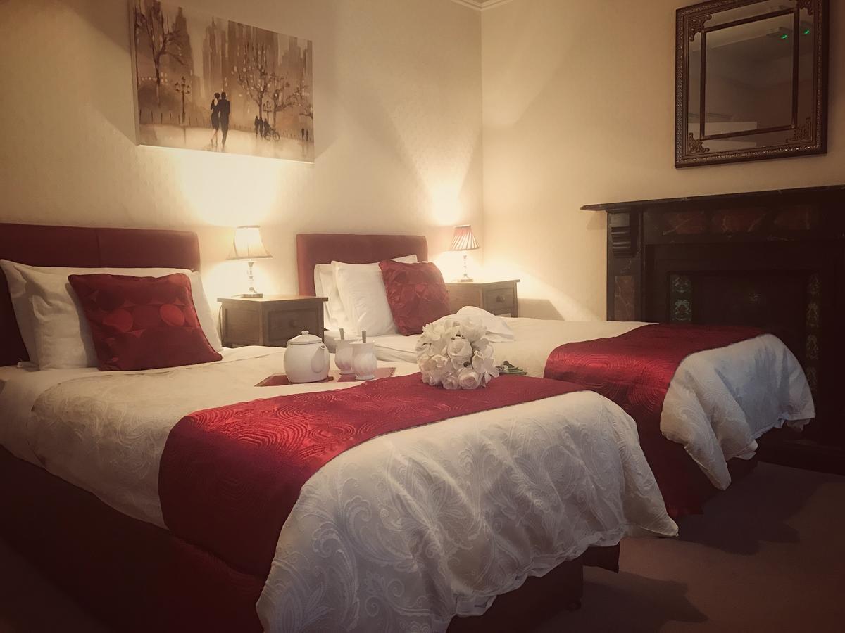 Mcmahon Guesthouse リストーウェル エクステリア 写真